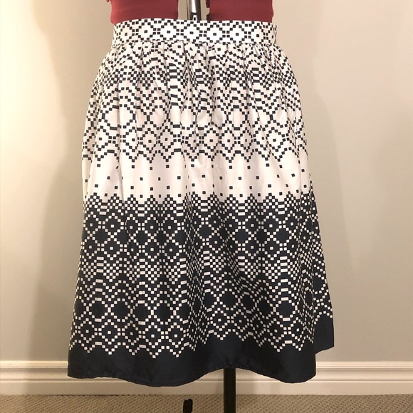 2/$10 Cotton navy & blue full skirt - Picture 1 of 6